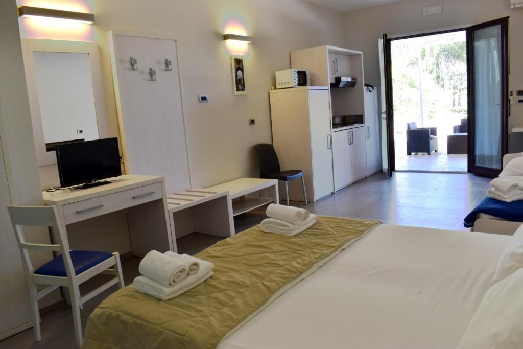 Tenuta Espada Luxury Residence Gallipoli Extérieur photo